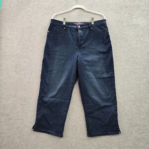 Gloria Vanderbilt Women Capri Pants 12 Blue Amanda Denim Polyester Spandex NWT